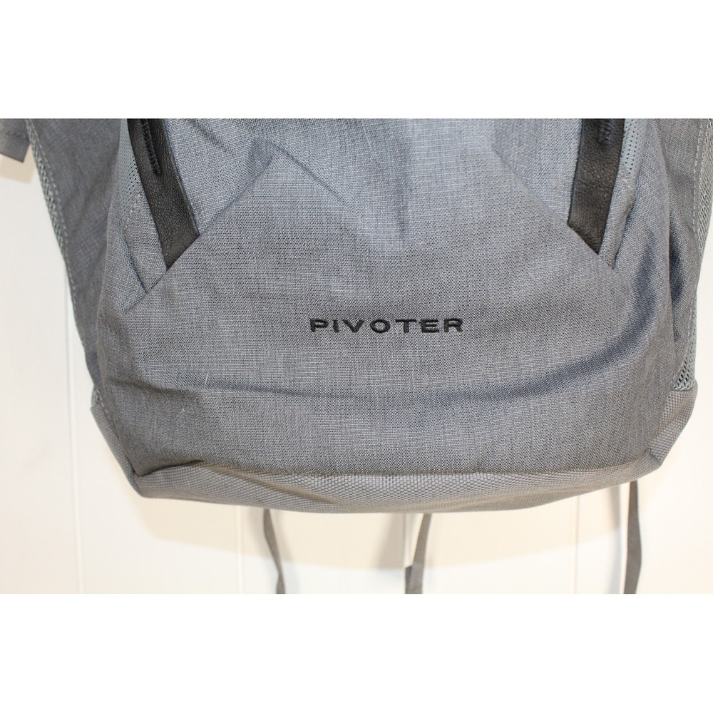 The North Face Pivoter Everyday Laptop Backpack Mid Grey Dark Heather/TNF Black - Picture 11 of 12